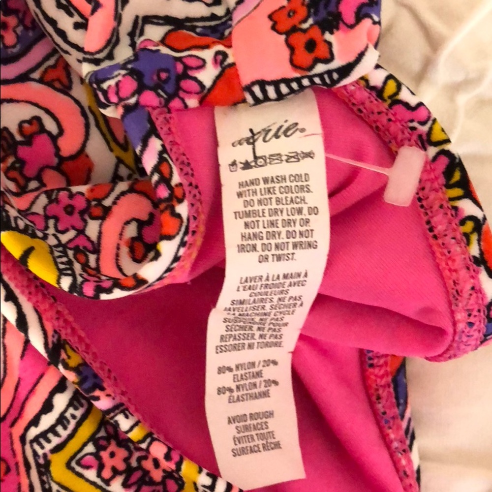 NWOT Aerie pink bikini set - Picture 3 of 3